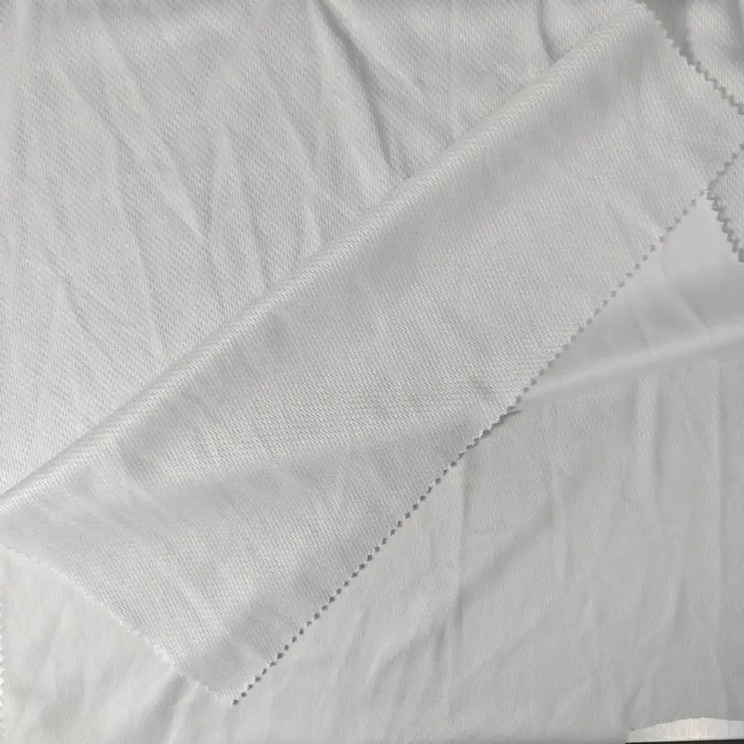 Open mesh fabric construction